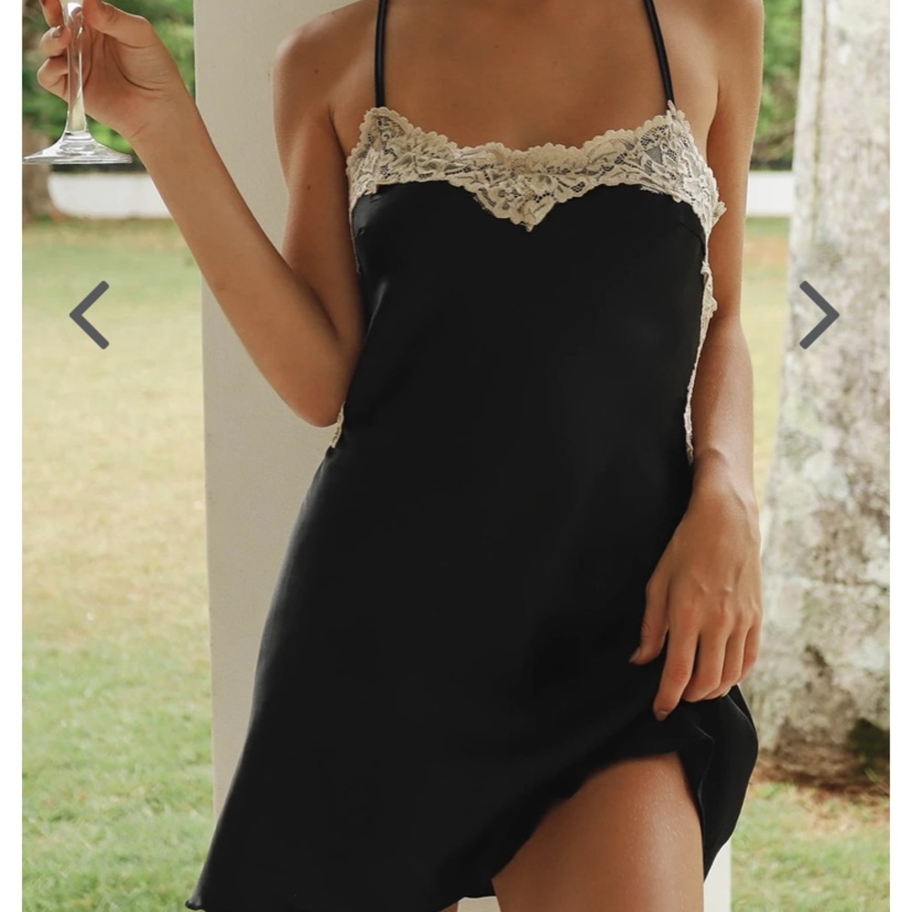 Verge girl learn French slip dress